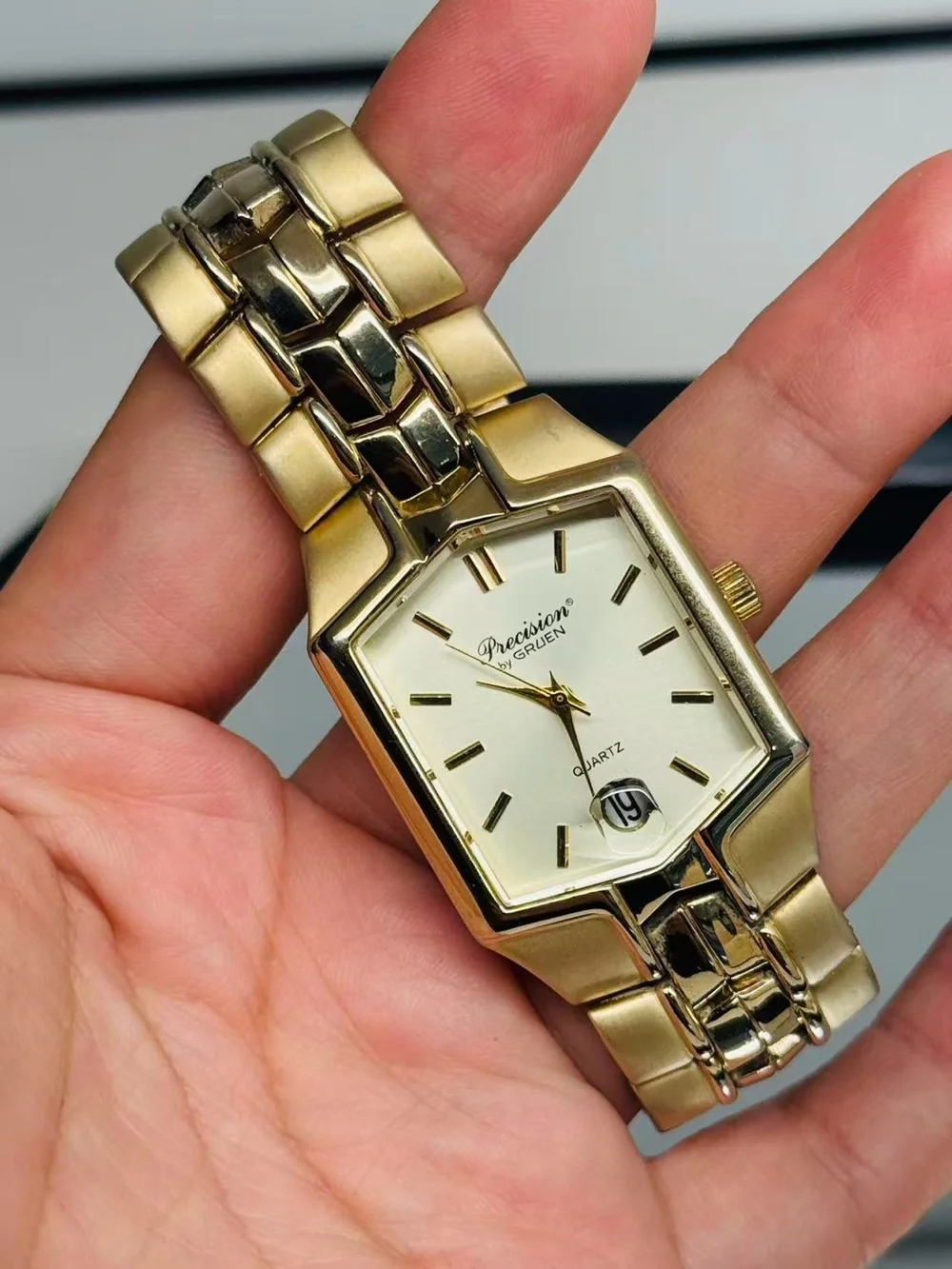 Vintage Precision By Gruen Quartz Women’s Watch Gold Tone Date New Battery Runs